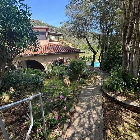 Incantevole A Porto Cervo. Hotel